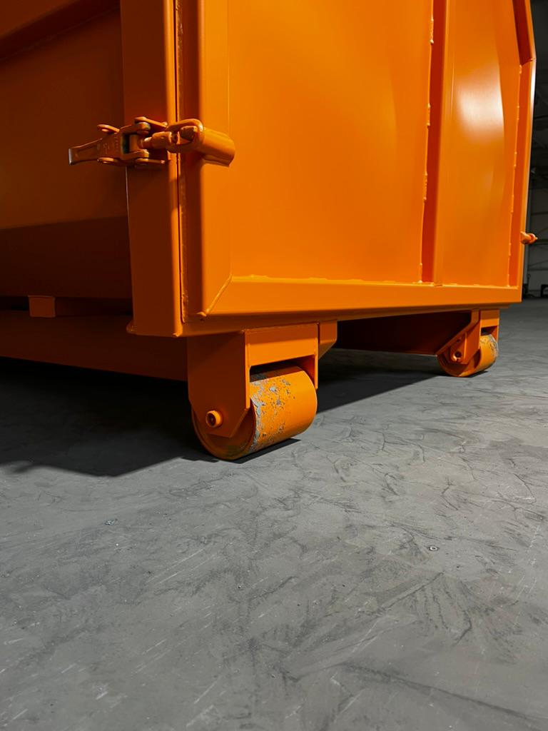 Abrollcontainer Verriegelung im Detail